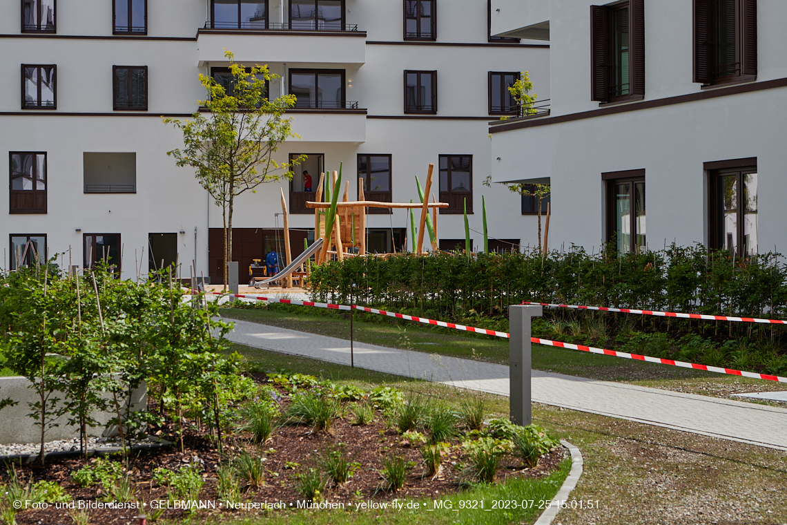 25.07.2023 - Rundgang im Alexisquartier in Neuperlach